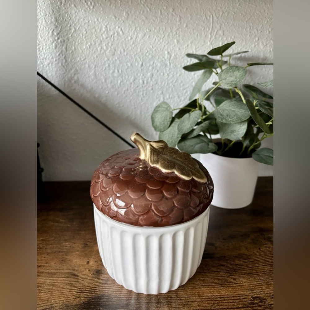 Ceramic Acorn Jar with Brown Lid and Gold Leaf Accent
